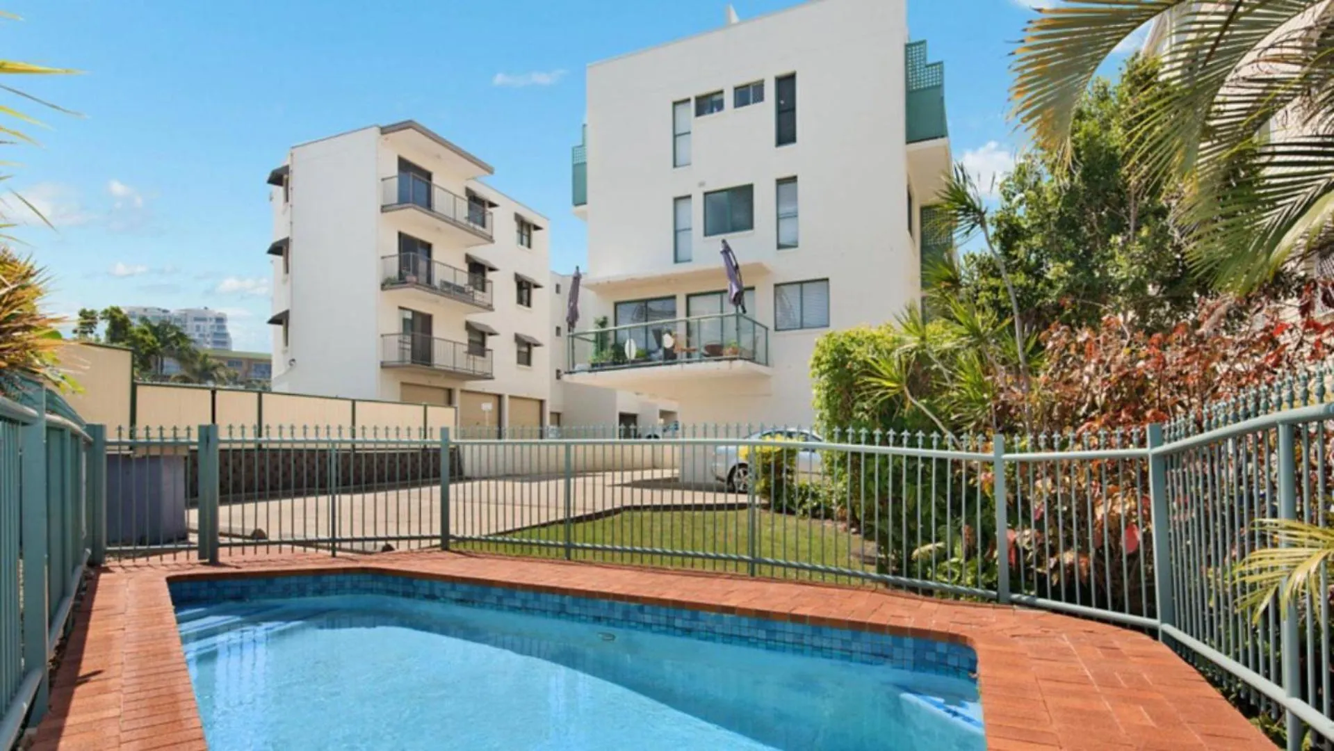 Unit 2 'Fair Haven' Kings Beach Caloundra